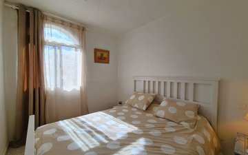 Property slide 33