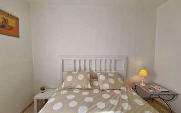 Property slide 35