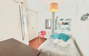 Property slide 15