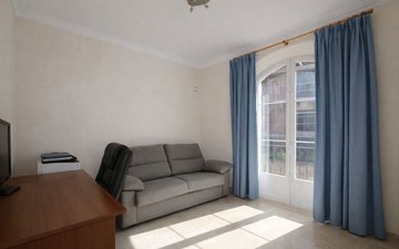 Property slide 42