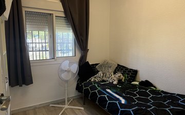 Property slide 10