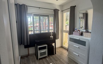 Property slide 17