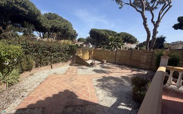 Property slide 24
