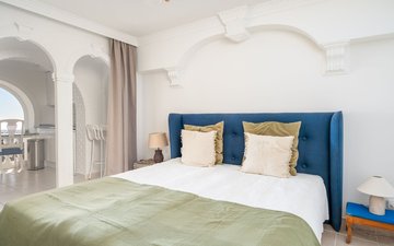 Property slide 30