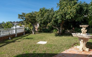 Property slide 39