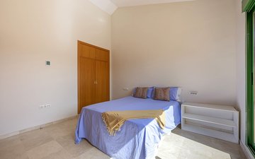 Property slide 23