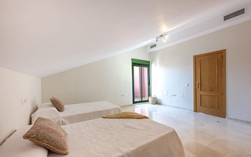 Property slide 31
