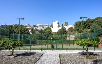 Property slide 36