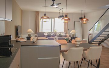 Property slide 10