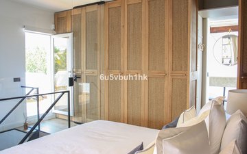 Property slide 36