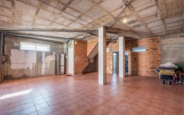 Property slide 26