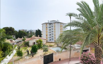 Property slide 18