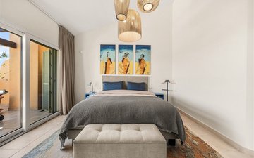 Property slide 21