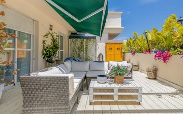 Property slide 23
