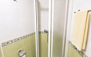 Property slide 19