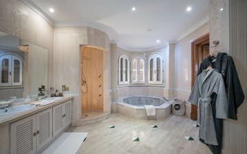 Property slide 16