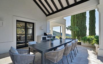 Property slide 31