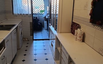 Property slide 15
