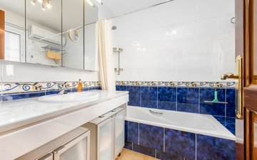 Property slide 14