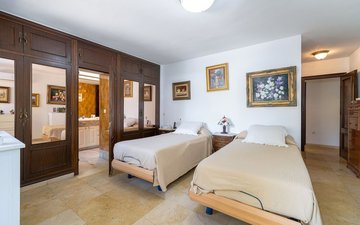 Property slide 15