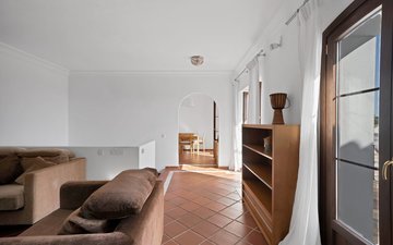 Property slide 22