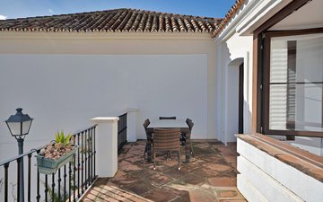 Property slide 35