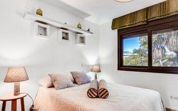 Property slide 17