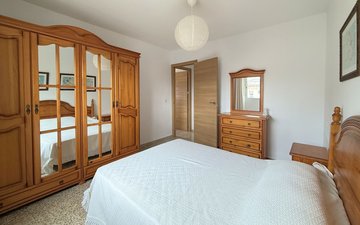 Property slide 21