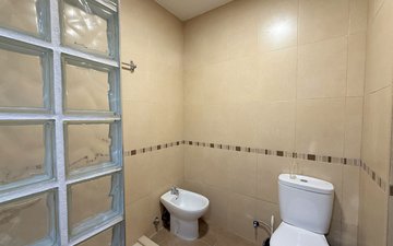 Property slide 25