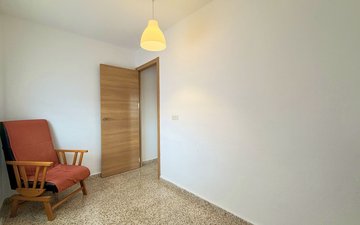 Property slide 34