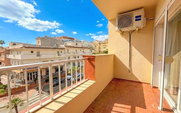 Property slide 35
