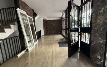 Property slide 25