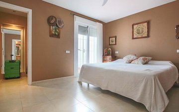 Property slide 17