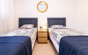 Property slide 20