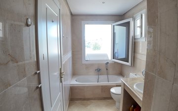Property slide 22