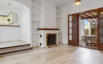 Property slide 4