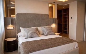 Property slide 40