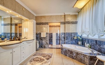 Property slide 30