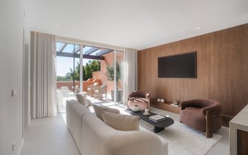 Property slide 19