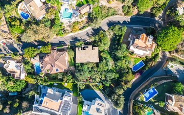 Property slide 8