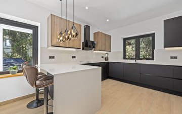 Property slide 22