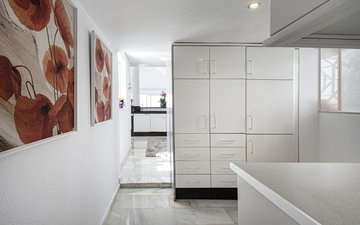 Property slide 22