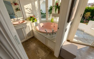 Property slide 40