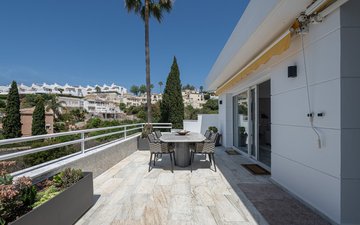 Property slide 42