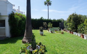 Property slide 52