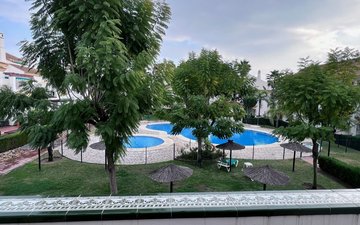 Property slide 32