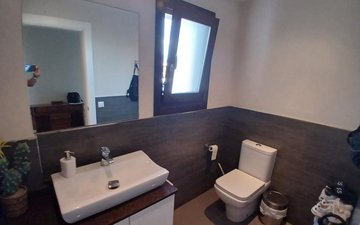 Property slide 17