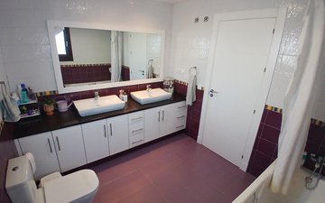 Property slide 24