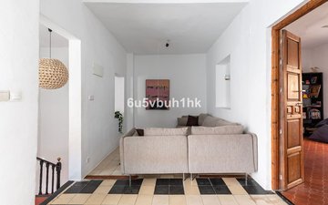 Property slide 19