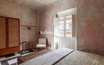 Property slide 33